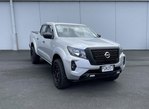 Nissan Navara 2022