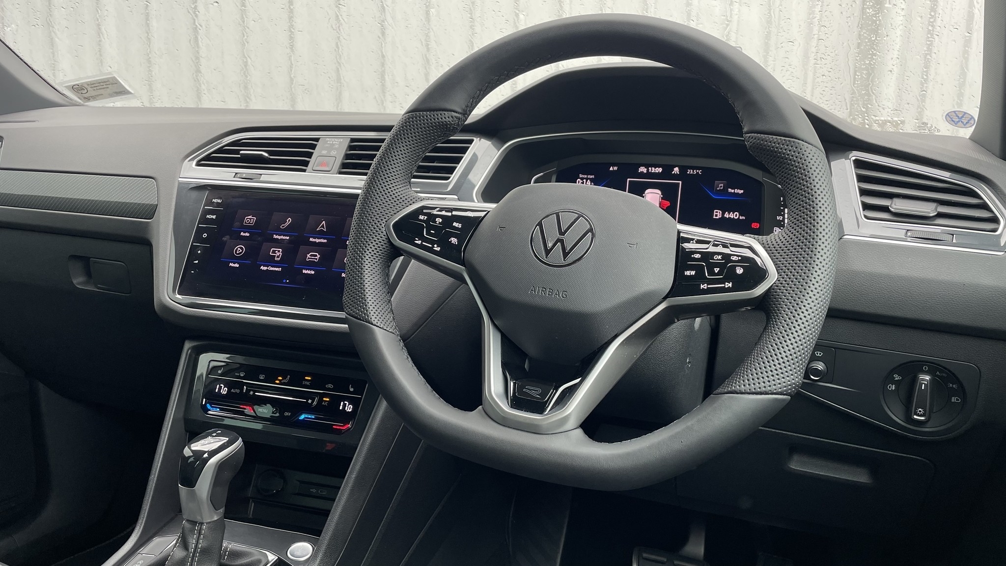 Volkswagen Tiguan 2021 - 9