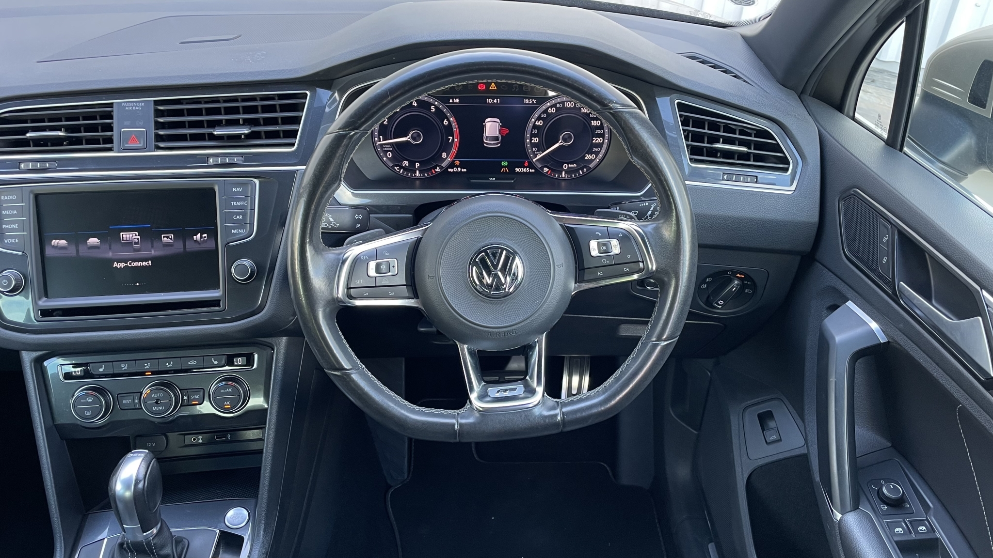Volkswagen Tiguan 2017 - 11