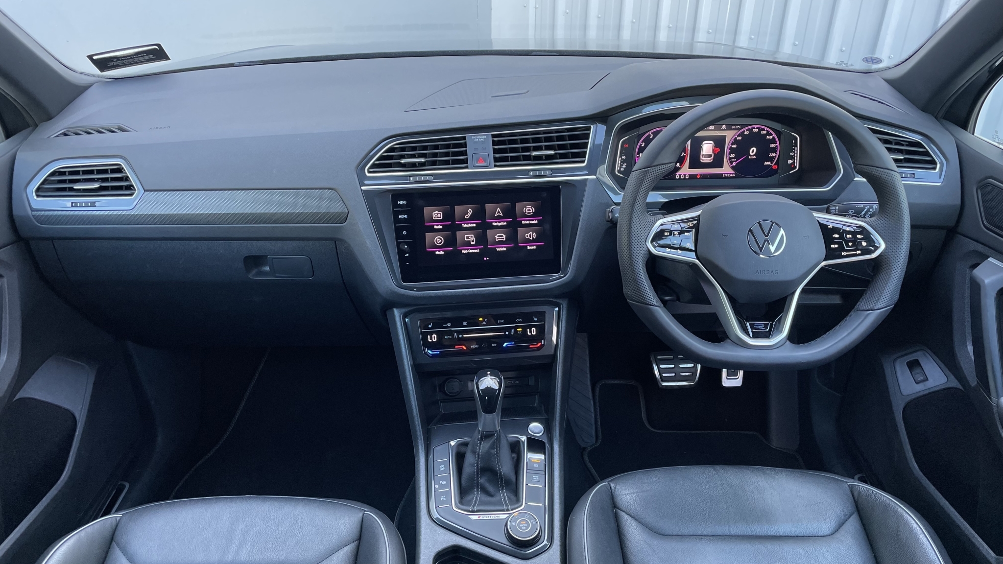 Volkswagen Tiguan 2021 - 10